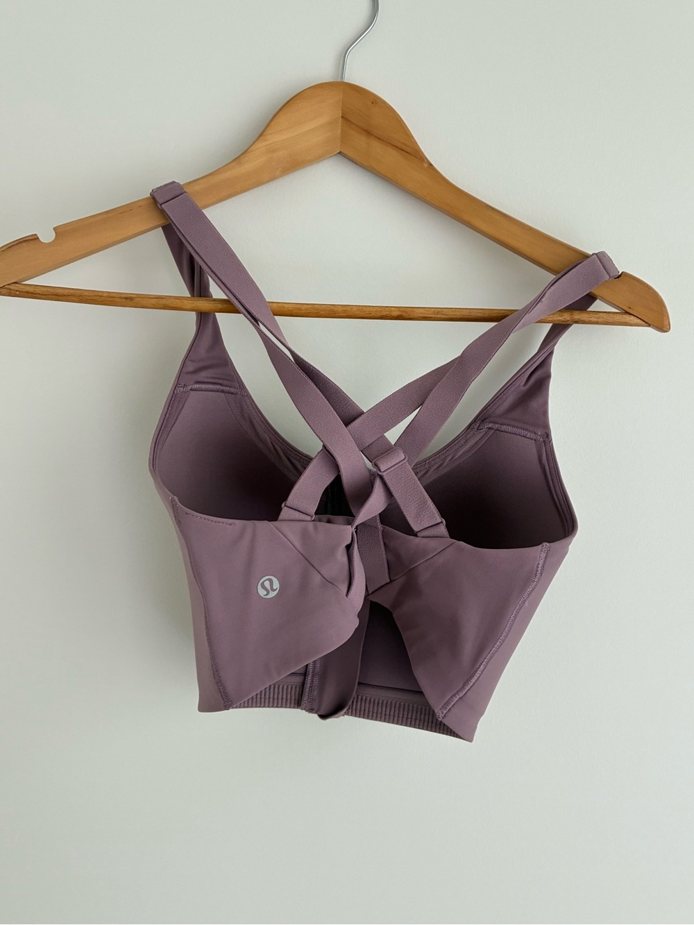 lululemon athletica Front-Zip Crop Bralette in Mauve - Picture 3 of 4